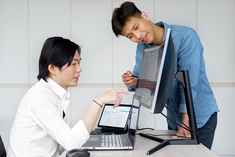 How to Conduct a SWOT Analysis for CRM Software Solutions