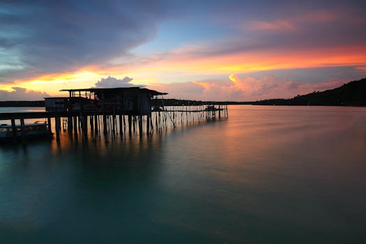 Island Colors and Coral Reflections at Coralridge Haven